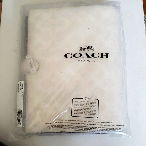 COACH SIGNATURE NOTEBOOK - Picture 5 of 7